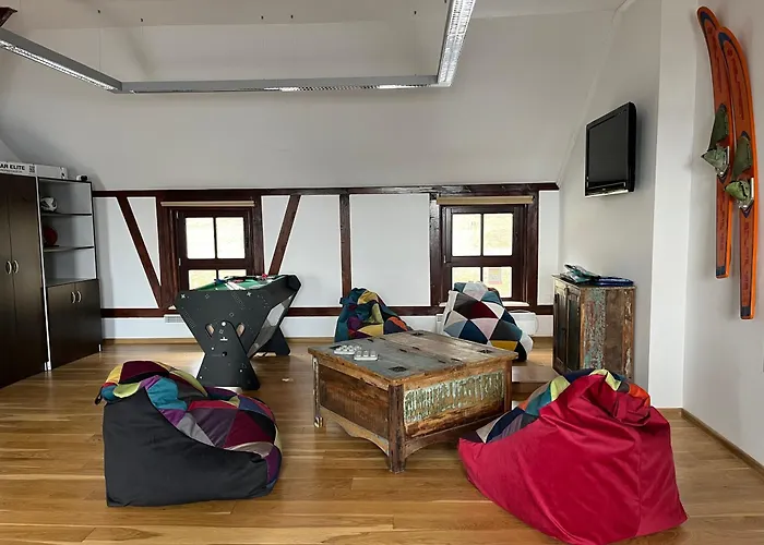 Na Wodzie - Marina & Botel Siemiany